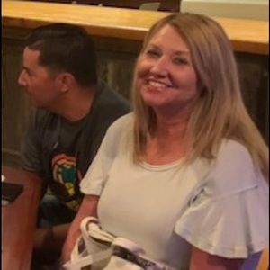 Meet your Posher, Robin